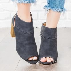 Qupid Shoes Eyelet Cut-Out Chunky Heel Booties