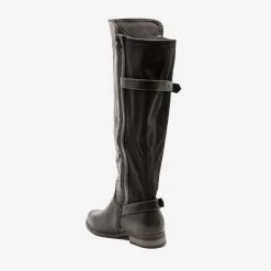 Refresh Newest Arrivals Fabulous Buckled Riding Boots