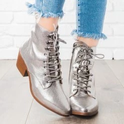 Qupid Shoes Newest Arrivals Fall Lace-up Boots