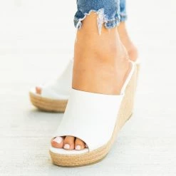 Refresh Newest Arrivals Fashionable Espadrille Mule Wedges