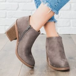 Soda Shoes Newest Arrivals Faux Suede Chunky Heel Fashion Booties 11 Soda Shoes Newest Arrivals Faux Suede Chunky Heel Fashion Booties