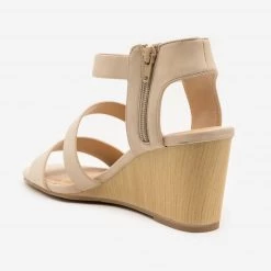 Delicious Shoes Faux Wooden Sandal Wedges