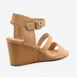 Delicious Shoes Faux Wooden Sandal Wedges