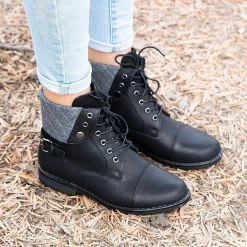 Forever Newest Arrivals Folded Pattern Boots