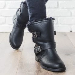 Soda Shoes Fur Lined Buckle Boots 8 Soda Shoes Fur Lined Buckle Boots