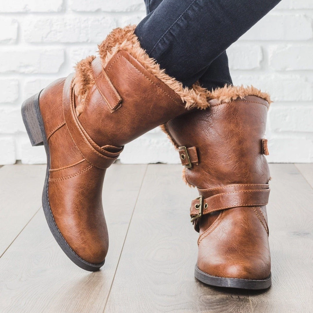 Soda Shoes Fur Lined Buckle Boots 4 Soda Shoes Fur Lined Buckle Boots