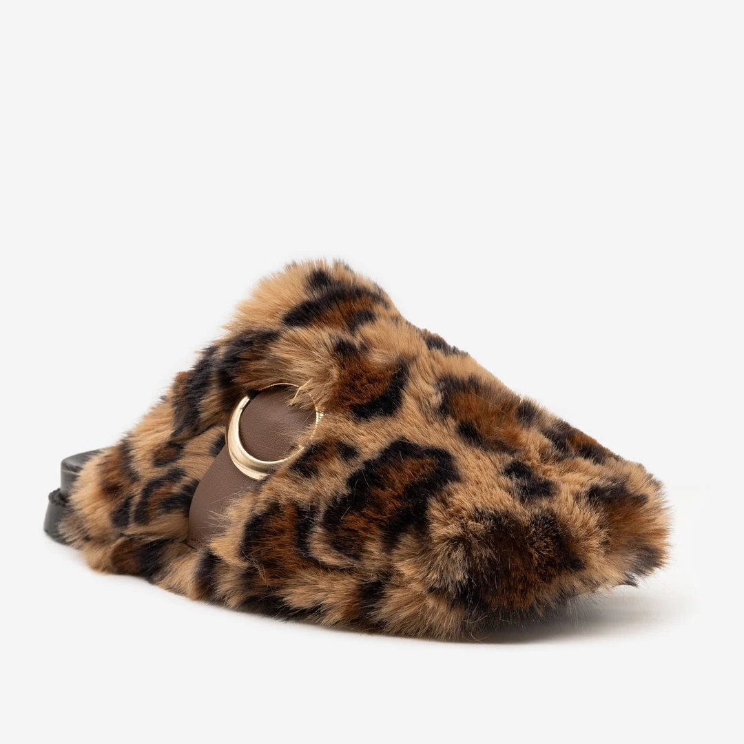 H2K Shoes Furry Buckled Slippers 8 H2K Shoes Furry Buckled Slippers