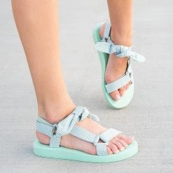 Forever Newest Arrivals Gingham Foam Sandals