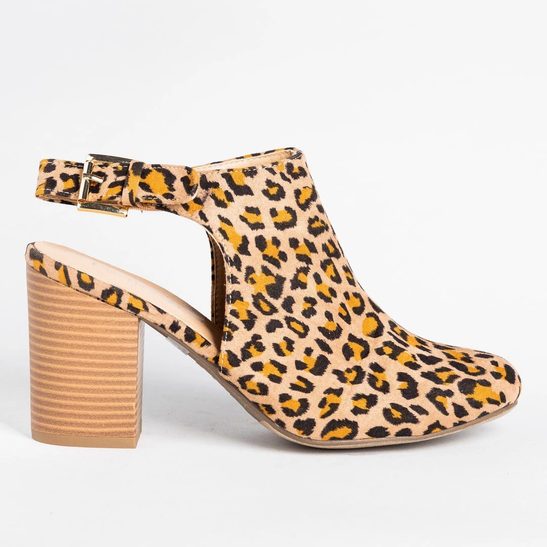 Refresh Newest Arrivals Gorgeous Ankle Strap Mule Heels 1 Refresh Newest Arrivals Gorgeous Ankle Strap Mule Heels