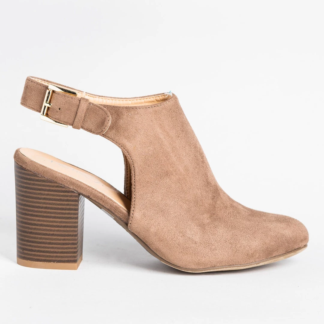 Refresh Newest Arrivals Gorgeous Ankle Strap Mule Heels 5 Refresh Newest Arrivals Gorgeous Ankle Strap Mule Heels