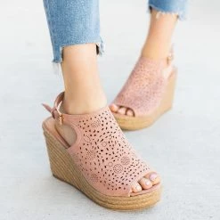 Refresh Gorgeous Laser Cut Open-Toe Espadrille Wedges Newest Arrivals 33 Refresh Gorgeous Laser Cut Open-Toe Espadrille Wedges Newest Arrivals