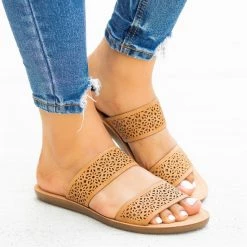 Soda Shoes Gorgeous Laser-Cut Summer Slides