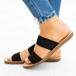 Soda Shoes Gorgeous Laser-Cut Summer Slides