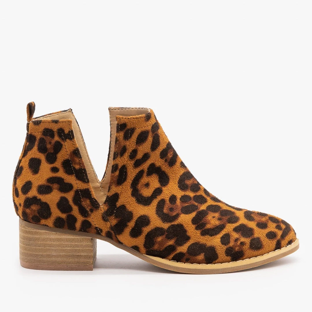 ARider Girl Newest Arrivals Gorgeous Side V-Cut Booties 1 ARider Girl Newest Arrivals Gorgeous Side V-Cut Booties