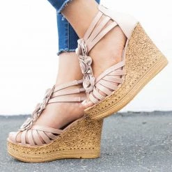 Refresh Gorgeous Stappy Flower Wedges