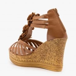 Refresh Gorgeous Stappy Flower Wedges