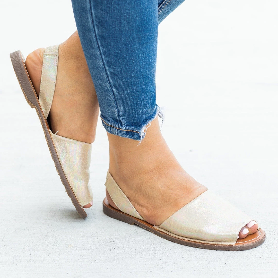 Refresh Iridescent Slingback Peep-Toe Sandals 3 Refresh Iridescent Slingback Peep-Toe Sandals