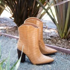 Qupid Shoes Jesse's Mid-Calf Boot