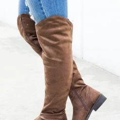 Qupid Shoes Knee-High Rounded Toe Boots 5 Qupid Shoes Knee-High Rounded Toe Boots