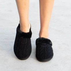 Forever Newest Arrivals Knitted Trimmed Slides