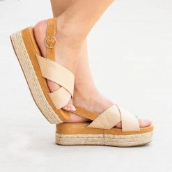 Bamboo Lexi Criss-Cross Platform Sandals Newest Arrivals