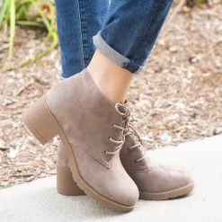 Refresh Lindsey Block Heel Booties Newest Arrivals