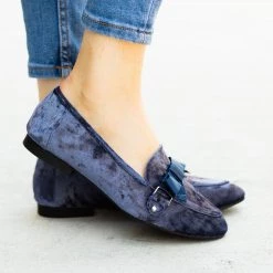 Qupid Shoes Lovely Bow Tie Velvet Loafers 9 Qupid Shoes Lovely Bow Tie Velvet Loafers