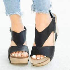 Nature Breeze V-Shaped Strap Platform Wedges FINAL SALE Newest Arrivals