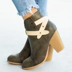 Mi.im Newest Arrivals Modern Belt Around Ankle Bootie