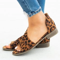 Mata Open-Toe Cutout Designer Flats Newest Arrivals 30 Mata Open-Toe Cutout Designer Flats Newest Arrivals