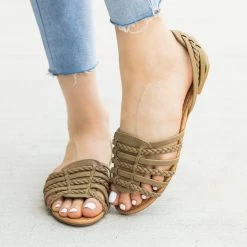 City Classified Shoes Open-Toe Huarache Style Sandal Flats FINAL SALE