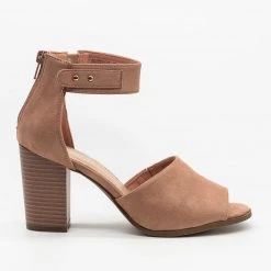 Refresh Open-Toed Studded Chunky Heels