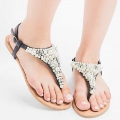 Qupid Shoes Pearly Thong Sandals