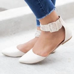 Qupid Shoes Newest Arrivals Pika Pointed Toe Flats