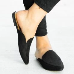 Qupid Shoes Pointed Toe Mules