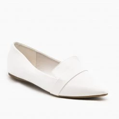 Refresh Pointed Toe Slip-on Loafers