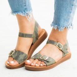 Forever Printed Buckled Fashion Sandals 13 Forever Printed Buckled Fashion Sandals