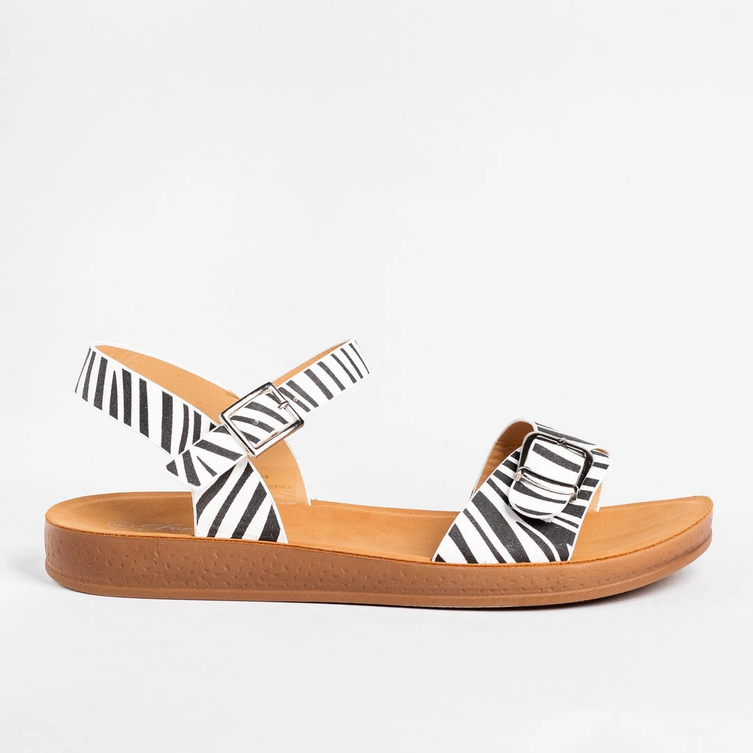 Forever Printed Buckled Fashion Sandals 4 Forever Printed Buckled Fashion Sandals