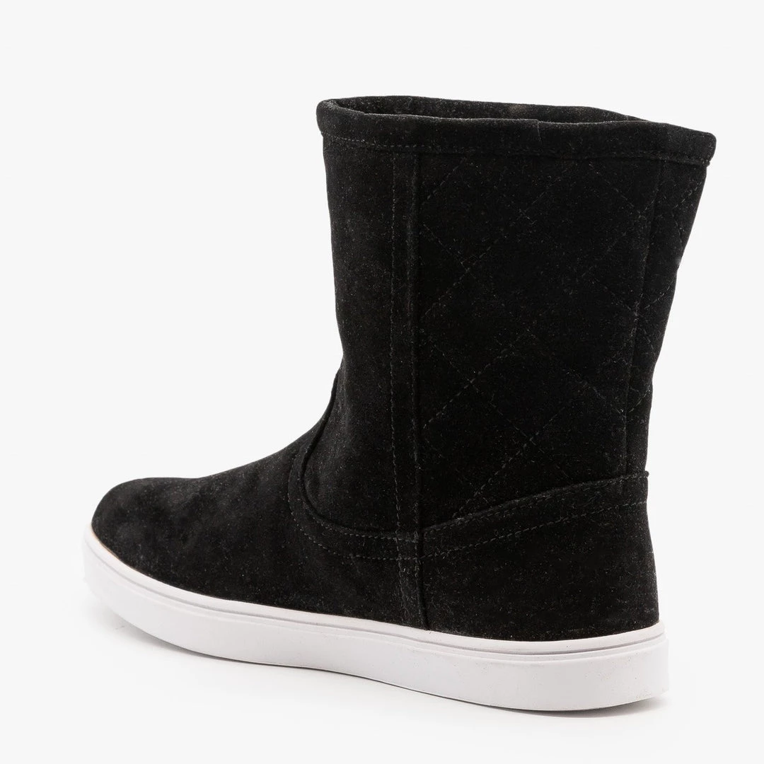 Refresh Quilted Winter Boots 8 Refresh Quilted Winter Boots