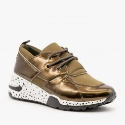 La Sheelah Shoes Retro 90's-Inspired Sneakers