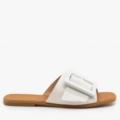 Mata Retro-Chic Buckled Sandals 16 Mata Retro-Chic Buckled Sandals