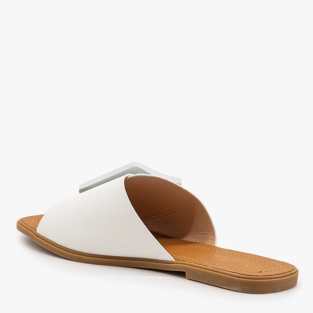 Mata Retro-Chic Buckled Sandals 9 Mata Retro-Chic Buckled Sandals