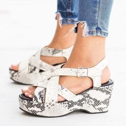 Qupid Shoes Newest Arrivals Retro Woven Strap Platform Wedges 9 Qupid Shoes Newest Arrivals Retro Woven Strap Platform Wedges