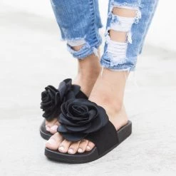 Refresh Rose Fashion Slides