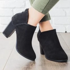 Refresh Sassy Chunky Heel Booties