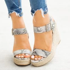 Delicious Shoes Sassy Espadrille Sandal Wedges