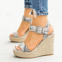 Delicious Shoes Sassy Espadrille Sandal Wedges