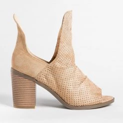 Nature Breeze Side Cut-Out Pinhole Booties FINAL SALE Newest Arrivals 4 Nature Breeze Side Cut-Out Pinhole Booties FINAL SALE Newest Arrivals