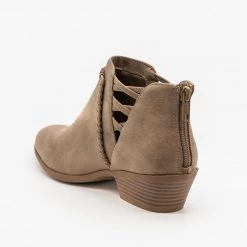 Soda Shoes Side-Laced Almond-Toe Ankle Booties 6 Soda Shoes Side-Laced Almond-Toe Ankle Booties