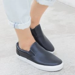 Nature Breeze Simple Slip On Sneaker